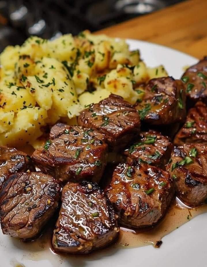 Air Fryer Garlic Butter Steak Bites and Potatoes