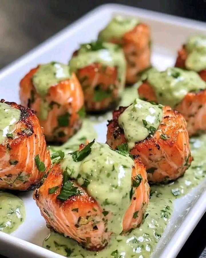  Baked Salmon Meatballs with Creamy Avocado Sauce 