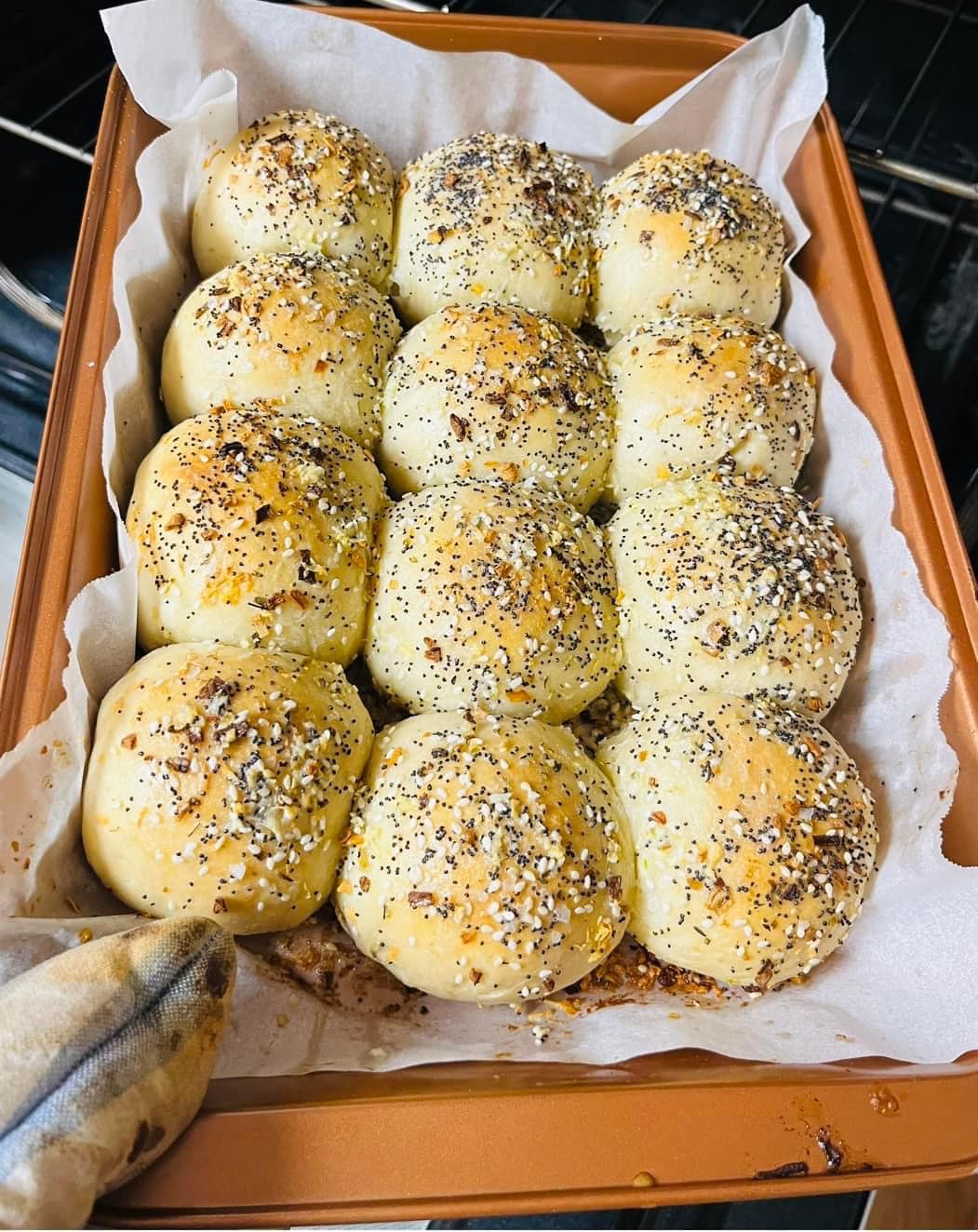 So easy Homemade Garlic buns