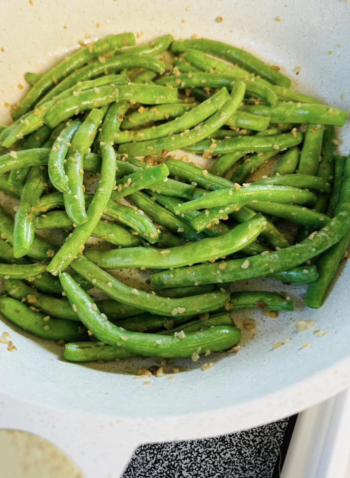 So Easy Garlic Green Beans